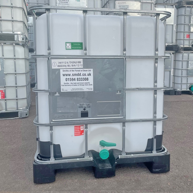 IBC Tank - 1000 litre recycled and reconditioned - Smiths of the